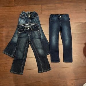 2 pair Flare jeans 1 Jegging size 4T